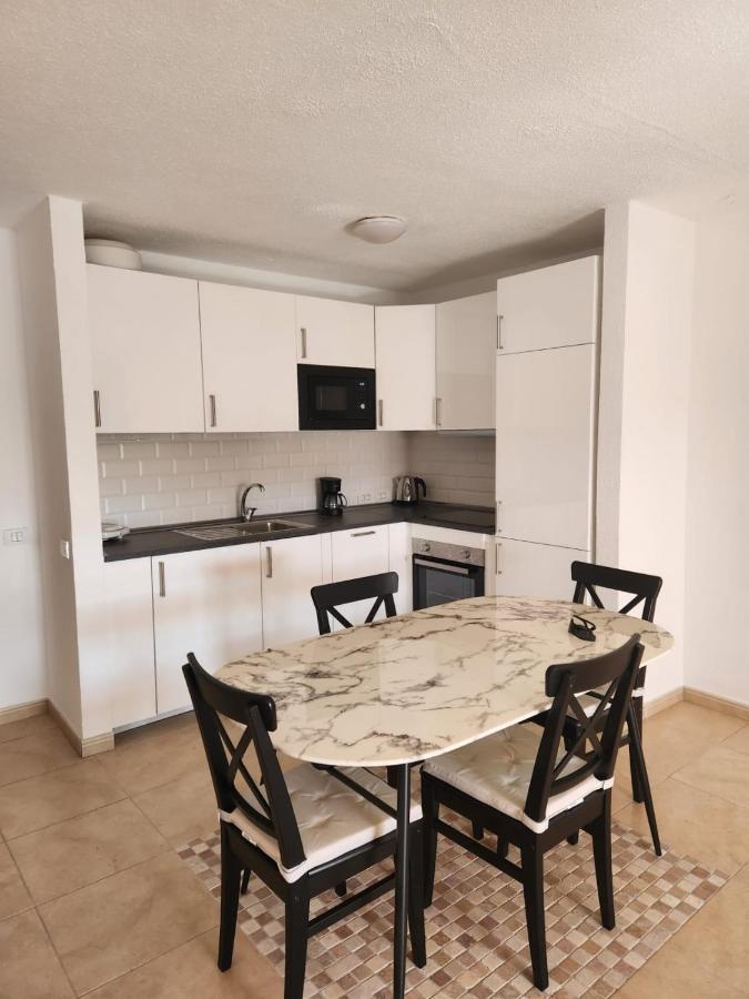 Under The Lime, Beautiful Apartment Los Cristianos Los Cristianos  Eksteriør bilde